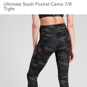 Athleta Ultimate 7/8 camo pocket legging